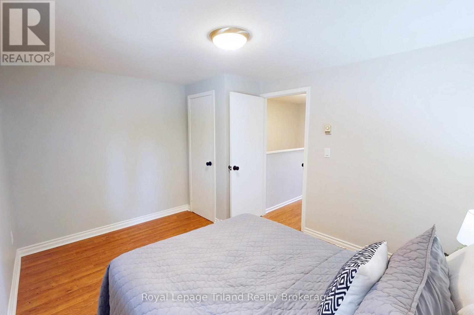 648 Brant Street, Woodstock (Woodstock - North), Ontario  N4S 5J8 - Photo 15 - X12500186