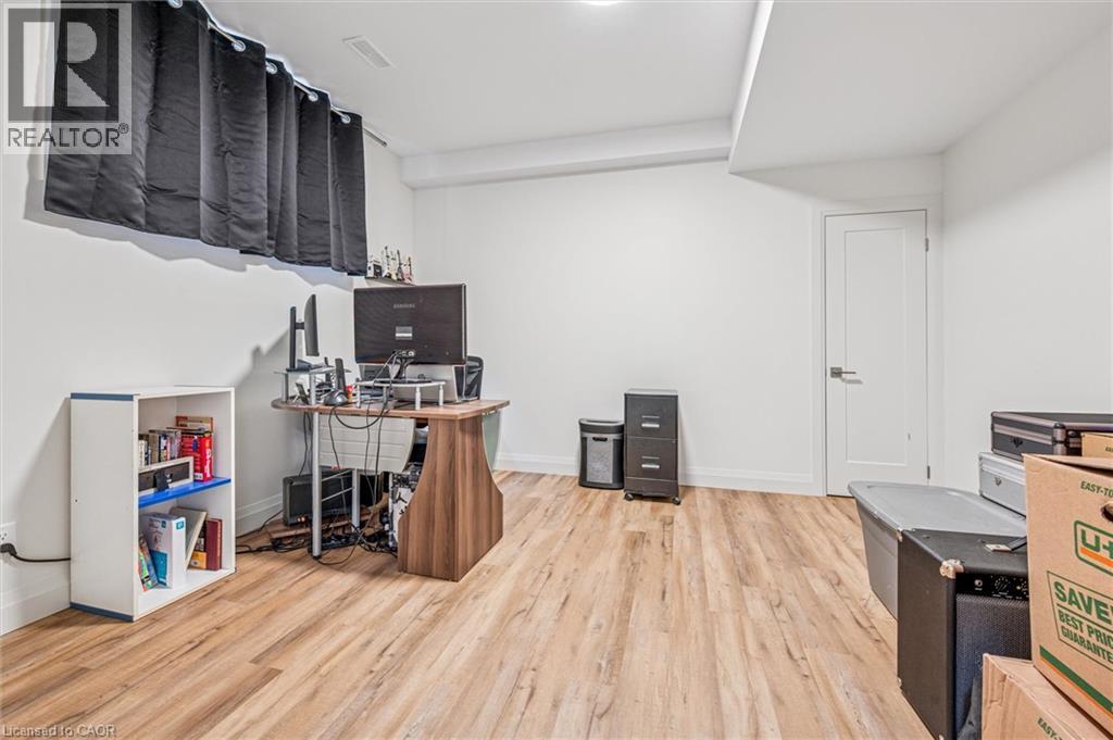 76 South Drive, Kitchener, Ontario  N2M 4B6 - Photo 31 - 40781086