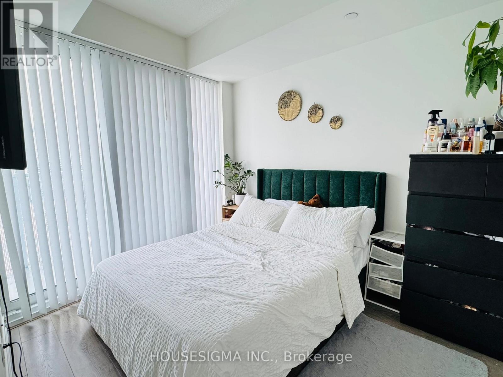 4302 - 88 Harbour Street, Toronto, Ontario  M5J 1B7 - Photo 5 - C12500178