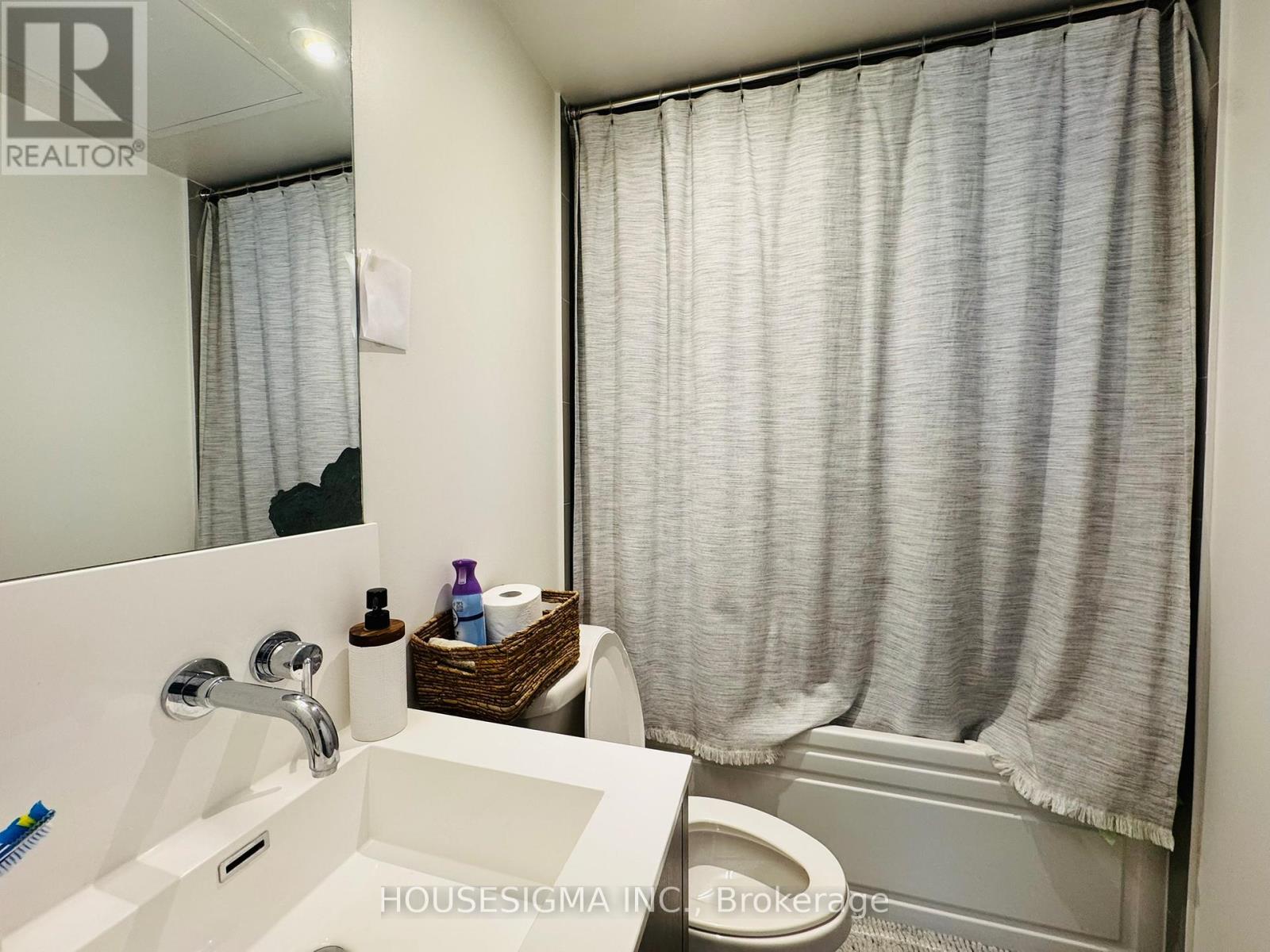 4302 - 88 Harbour Street, Toronto, Ontario  M5J 1B7 - Photo 6 - C12500178