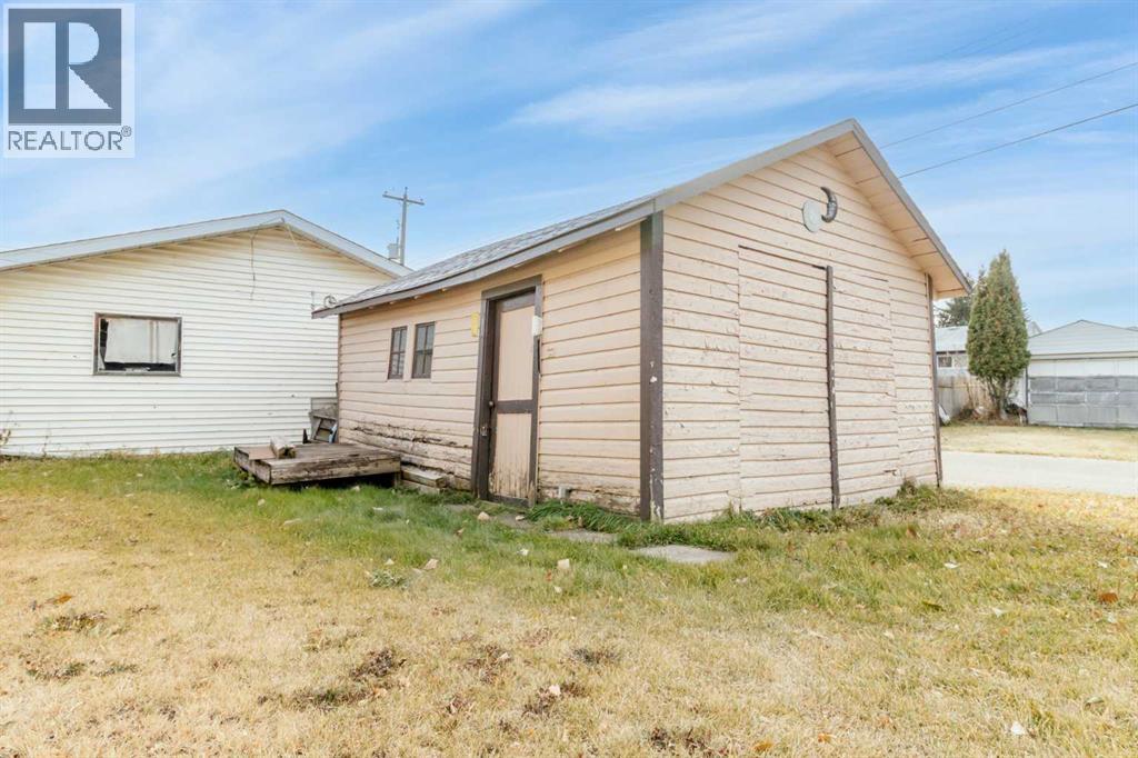 4847 52 Street, Eckville, Alberta  T0M 0X0 - Photo 19 - A2268245