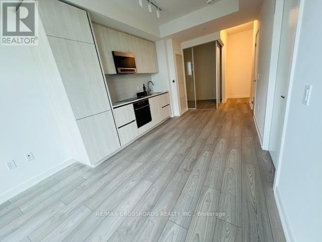 1214 - 120 Broadway Avenue, Toronto, Ontario  M4P 0E9 - Photo 6 - C12489396