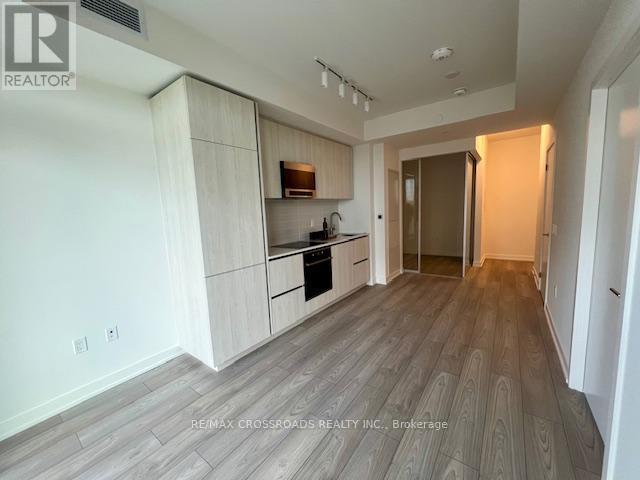 1214 - 120 Broadway Avenue, Toronto, Ontario  M4P 0E9 - Photo 8 - C12489396