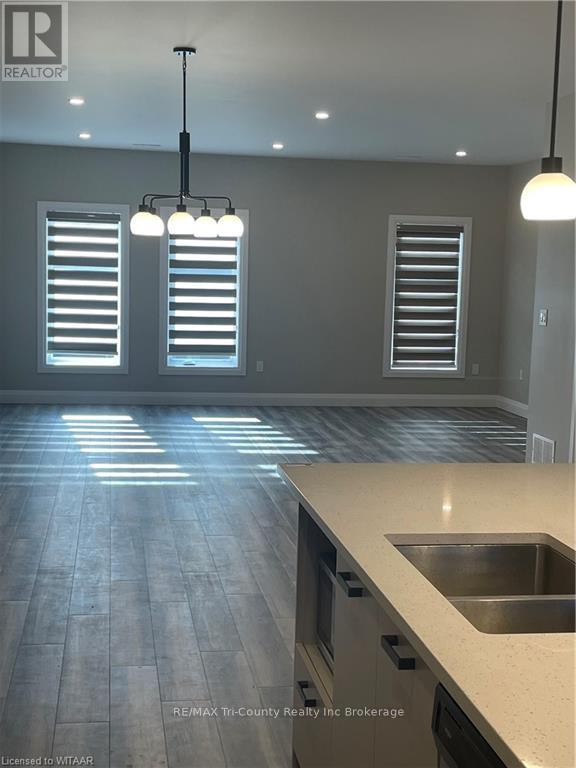 1004 - 361 Quarter Town Line, Tillsonburg, Ontario  N4G 0K2 - Photo 8 - X12500218