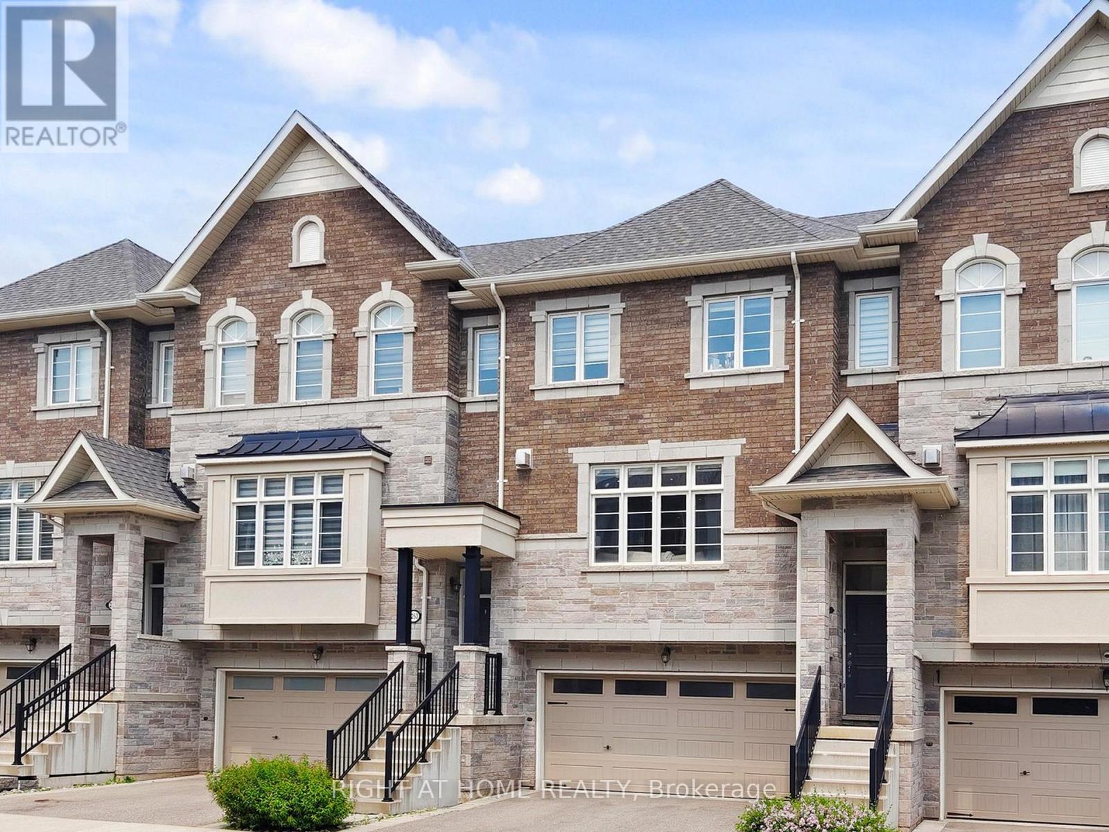 2251 Khalsa Gate E, Oakville, Ontario  L6M 1P4 - Photo 2 - W12500192