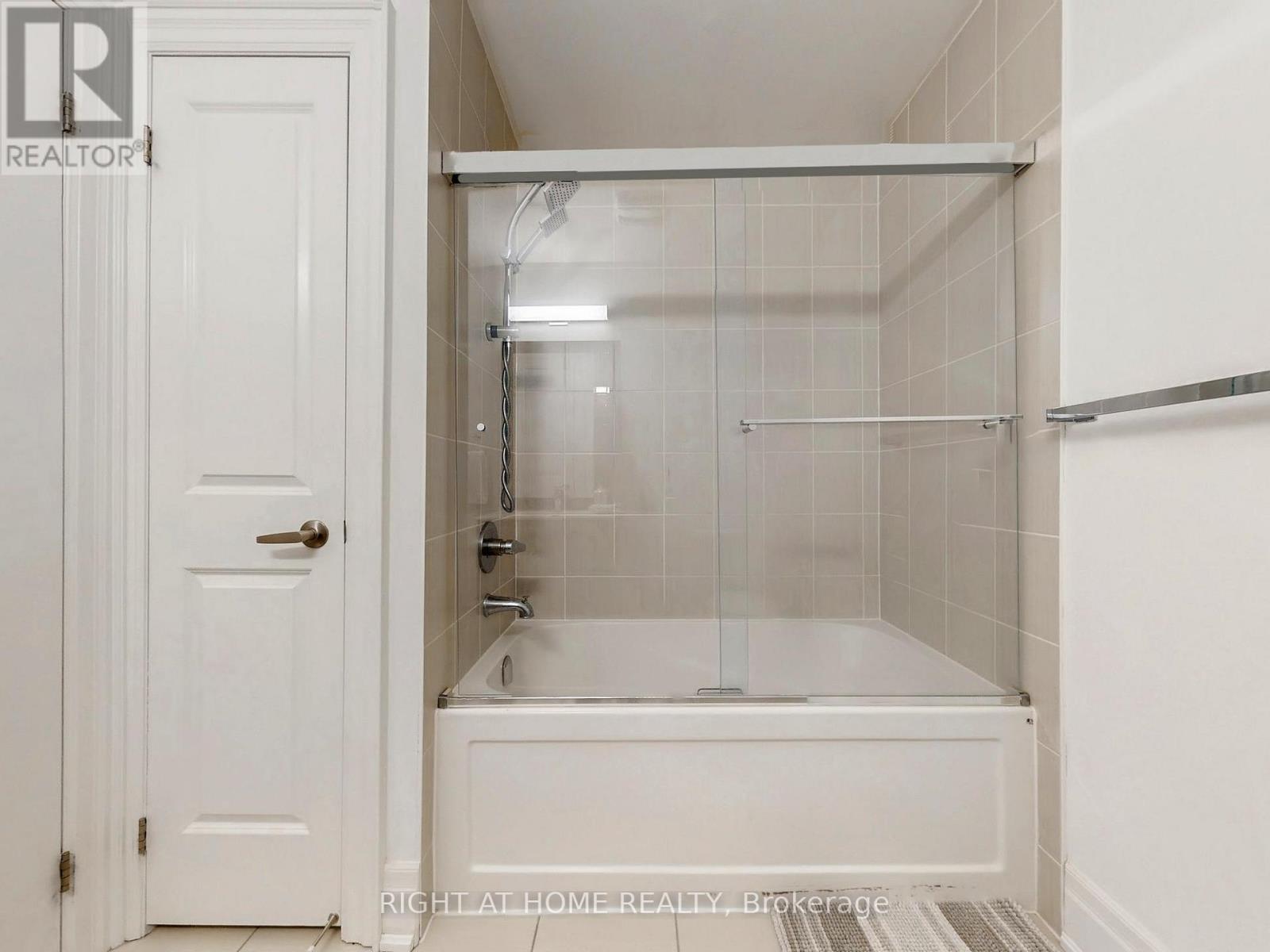 2251 Khalsa Gate E, Oakville, Ontario  L6M 1P4 - Photo 30 - W12500192