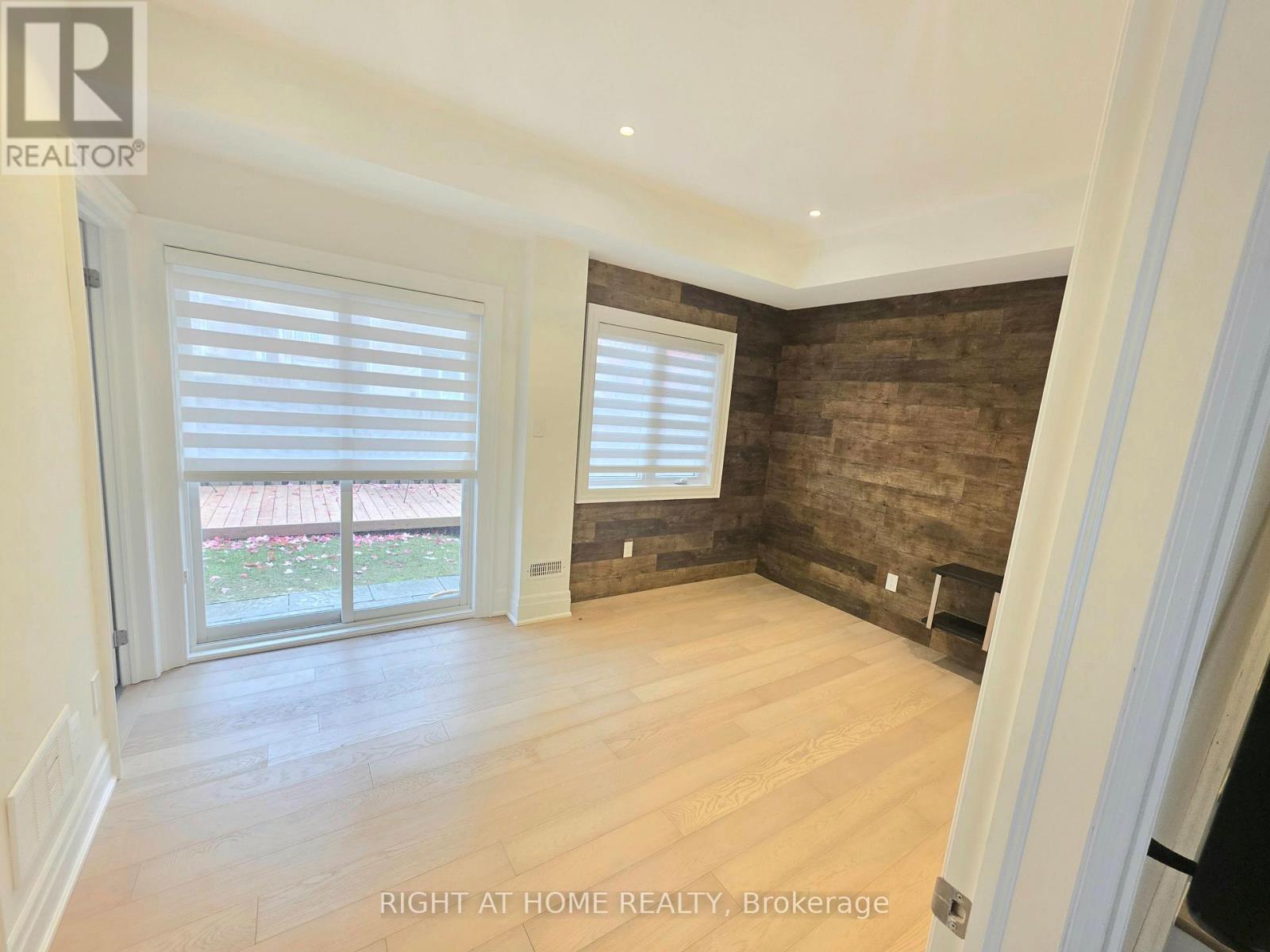 2251 Khalsa Gate E, Oakville, Ontario  L6M 1P4 - Photo 33 - W12500192