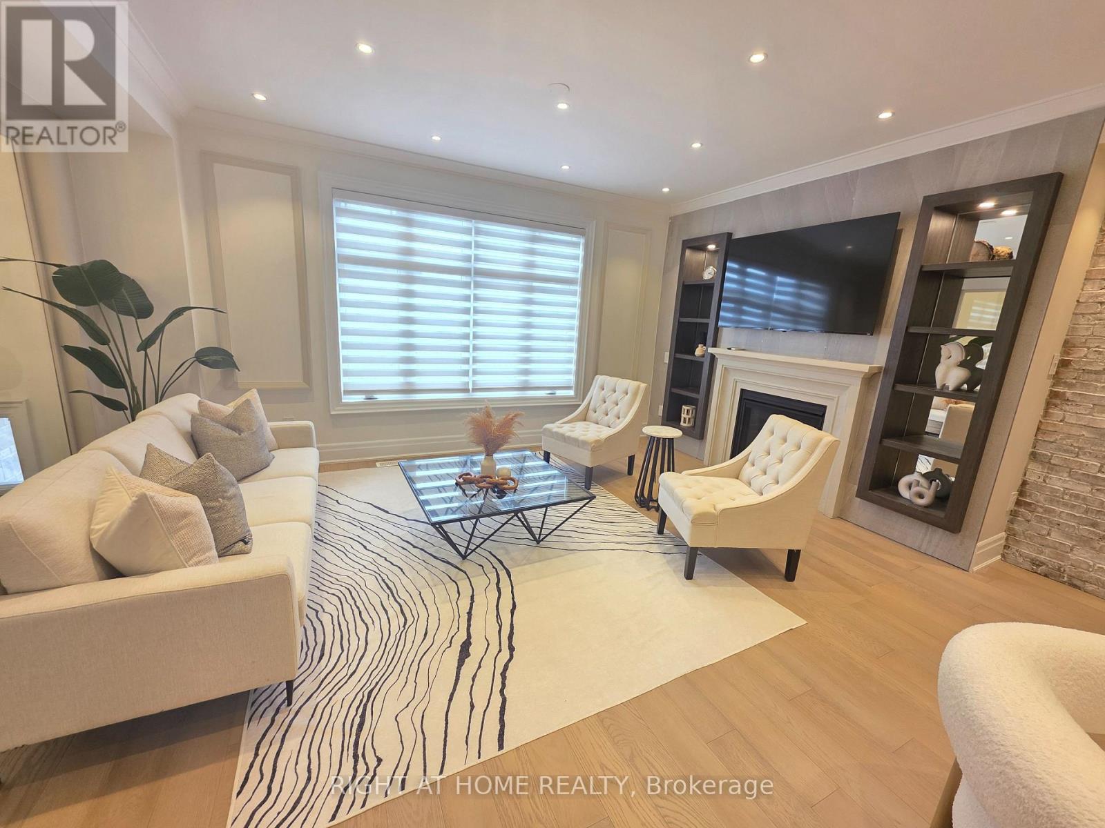 2251 Khalsa Gate E, Oakville, Ontario  L6M 1P4 - Photo 6 - W12500192