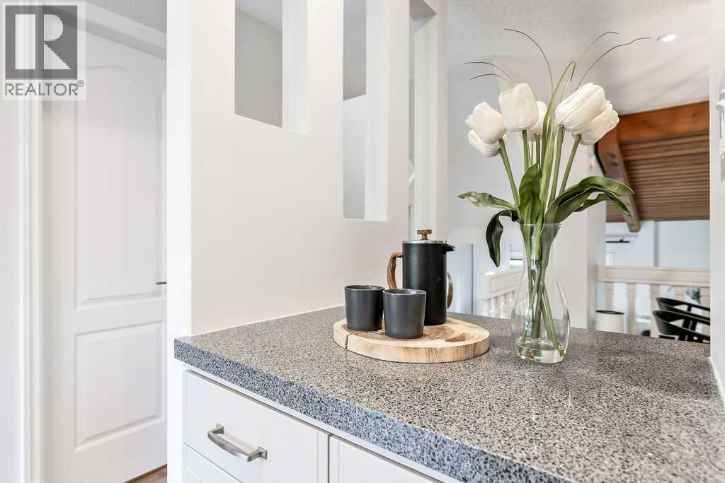 44, 10030 Oakmoor Way Sw, Calgary, Alberta  T2V 4S8 - Photo 11 - A2268269