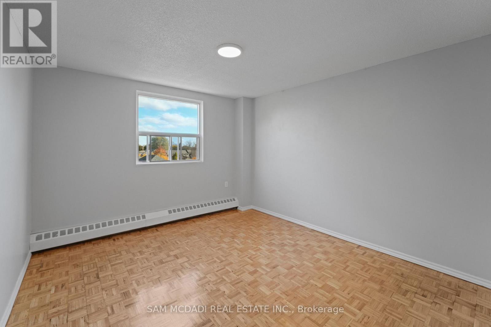 403 - 62 Spencer Street E, Cobourg, Ontario  K9A 1C2 - Photo 18 - X12500058