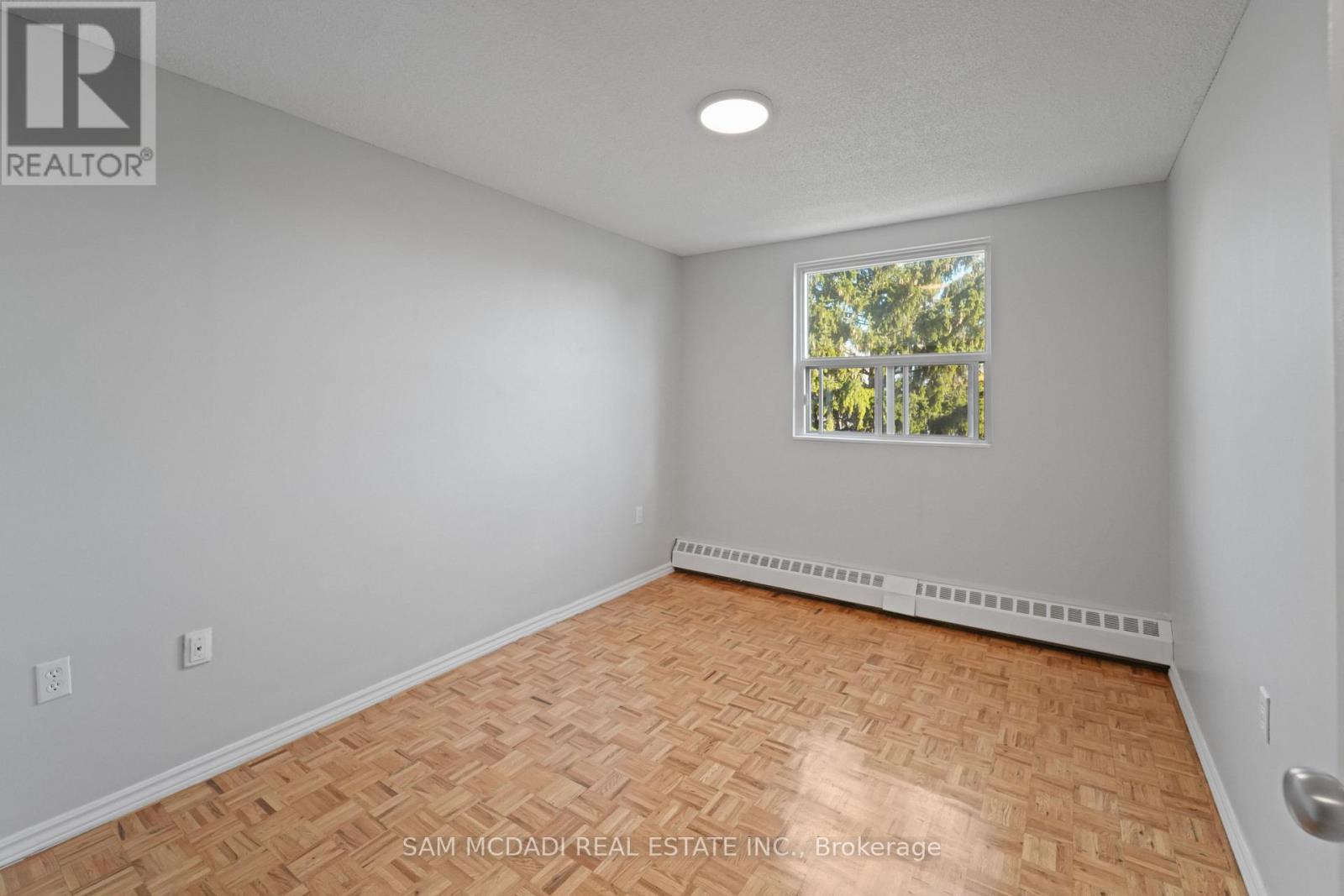 403 - 62 Spencer Street E, Cobourg, Ontario  K9A 1C2 - Photo 19 - X12500058