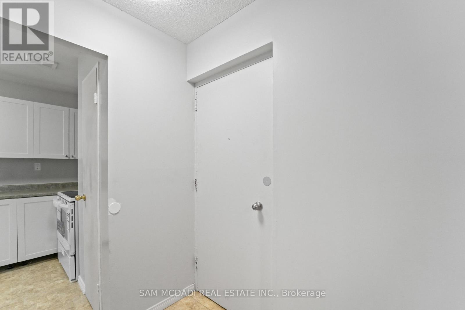 103 - 47 Munroe Street, Cobourg, Ontario  K9A 1G3 - Photo 4 - X12500194