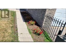 42 ANTIBES DRIVE, Toronto, Ontario