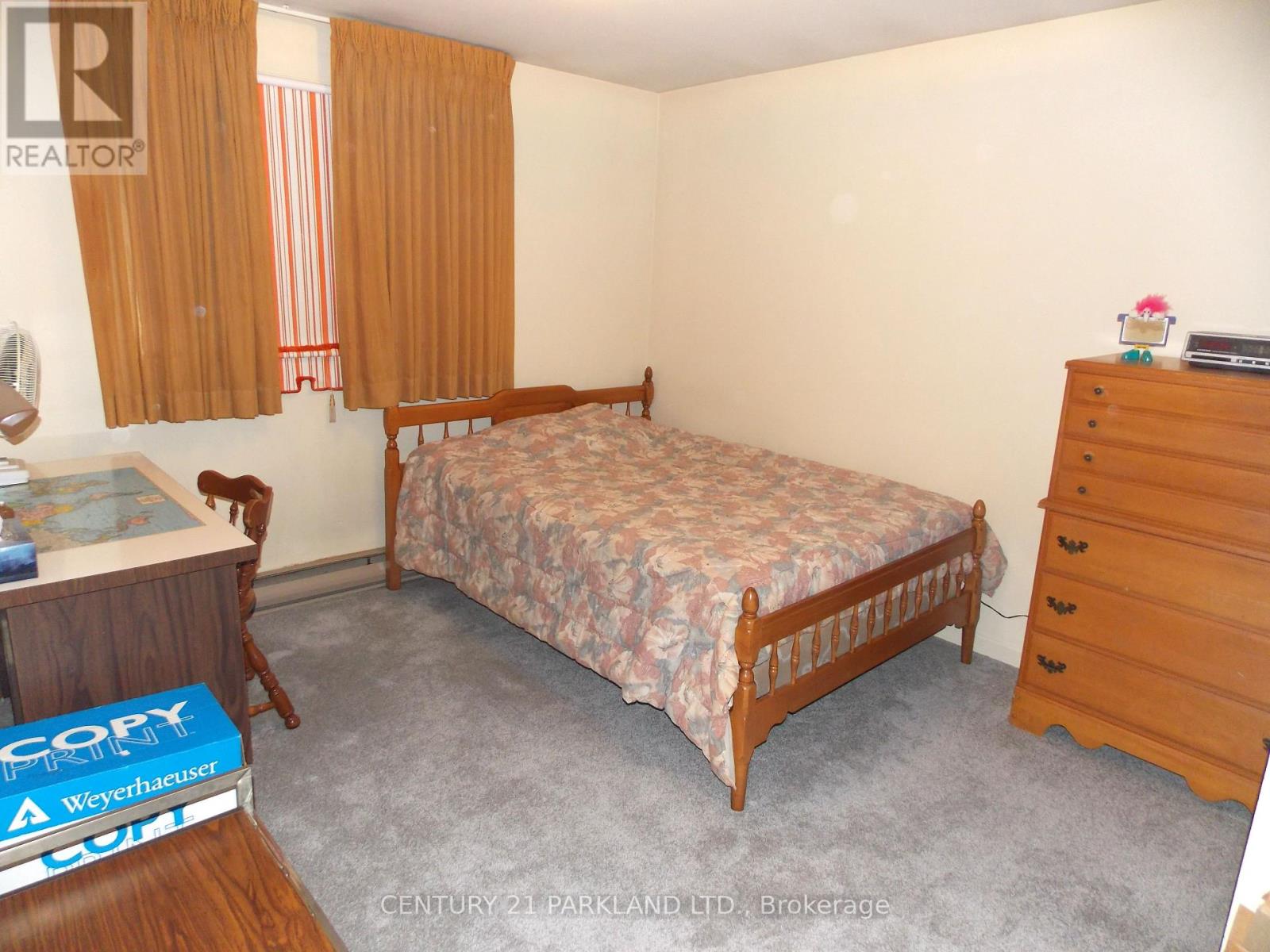 42 Antibes Drive, Toronto (Westminster-Branson), Ontario  M2R 3K4 - Photo 7 - C12298425