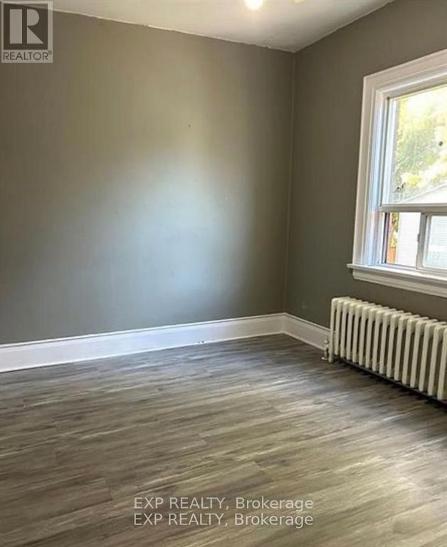 3 - 45 Louisa Street, St. Catharines, Ontario  L2R 2J5 - Photo 4 - X12500206