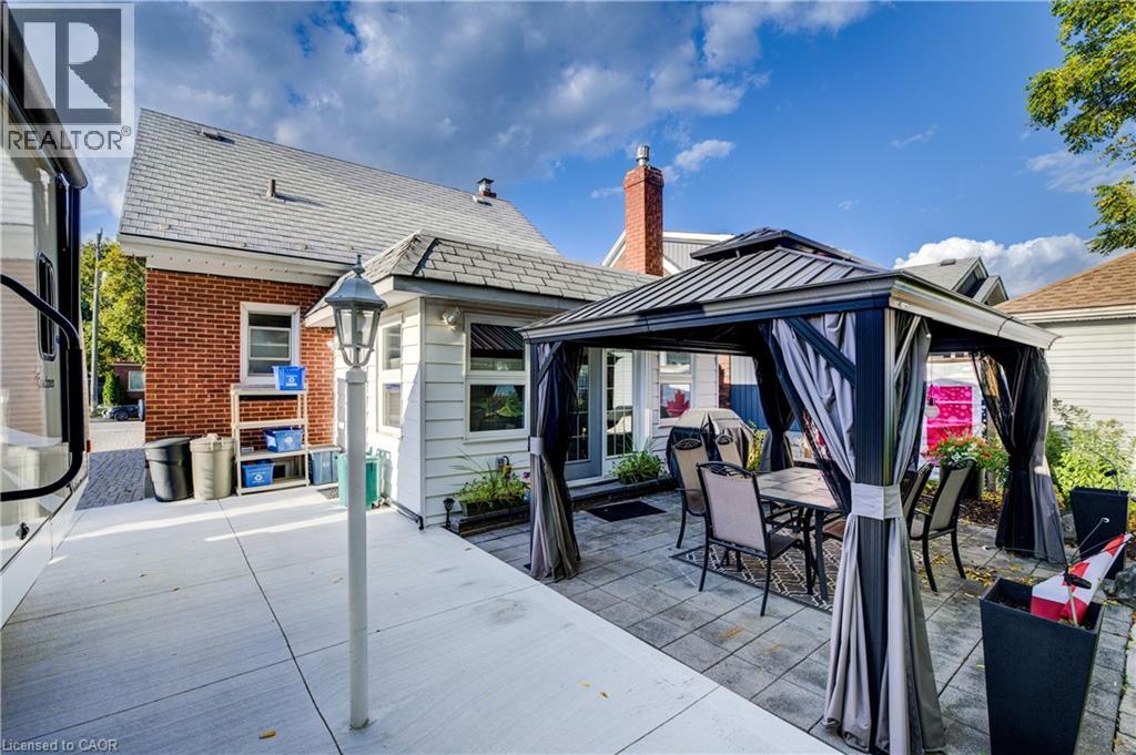 129 Talbot Street, Kitchener, Ontario  N2M 2B2 - Photo 33 - 40784932