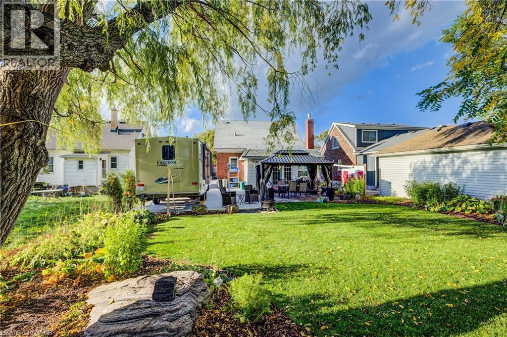 129 Talbot Street, Kitchener, Ontario  N2M 2B2 - Photo 35 - 40784932