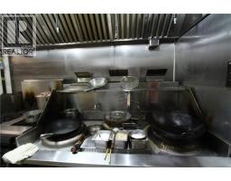 123 cochrane Avenue W Downtown