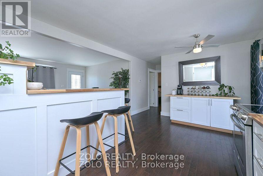 5653 Highway 12 Highway, Ramara (Atherley), Ontario  L3V 6H7 - Photo 11 - S12500212