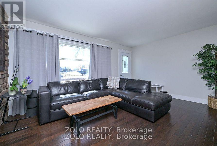 5653 Highway 12 Highway, Ramara (Atherley), Ontario  L3V 6H7 - Photo 16 - S12500212