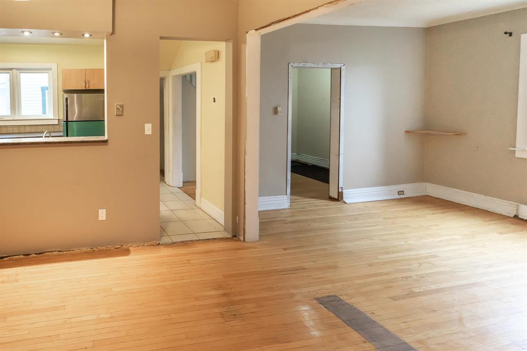 524 Lipton Street, Winnipeg, Manitoba  R3G 2H3 - Photo 10 - 202527744