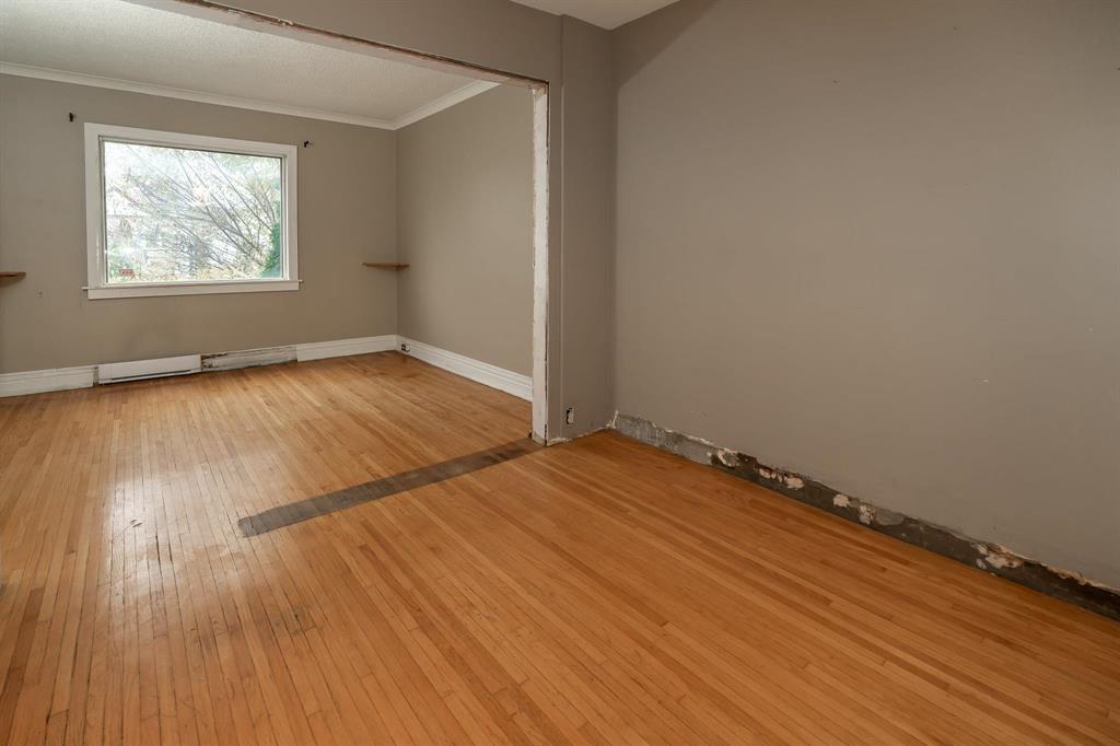 524 Lipton Street, Winnipeg, Manitoba  R3G 2H3 - Photo 11 - 202527744