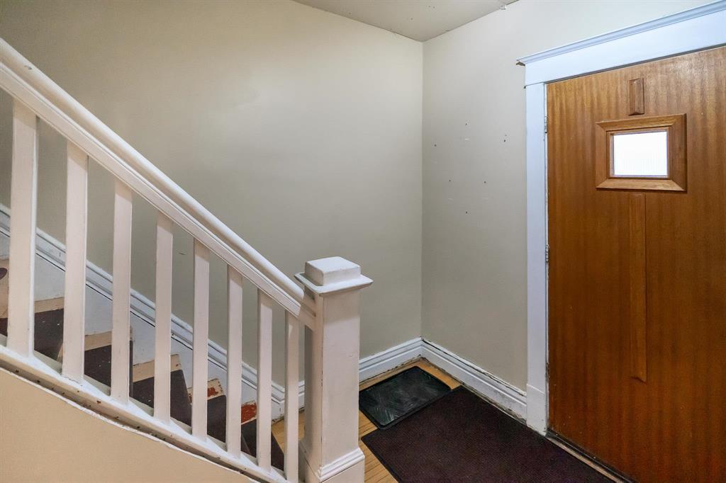 524 Lipton Street, Winnipeg, Manitoba  R3G 2H3 - Photo 5 - 202527744