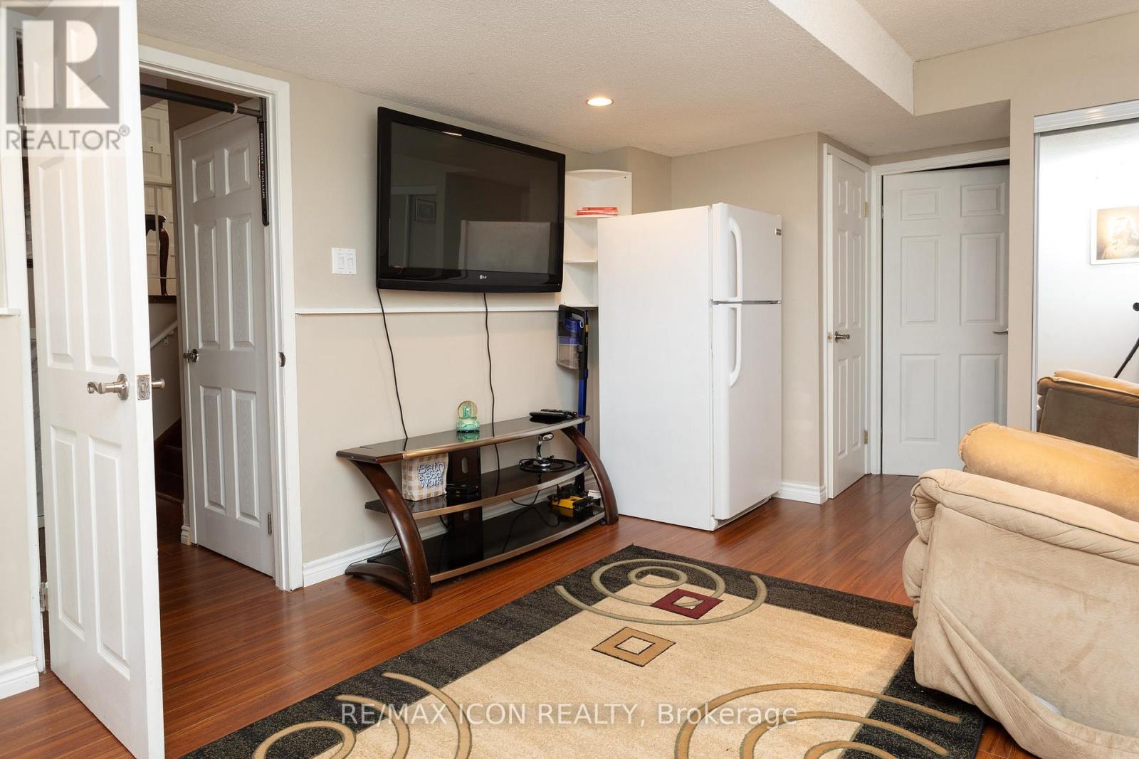 107 Roseneath Crescent, Kitchener, Ontario  N2E 1V8 - Photo 21 - X12500220