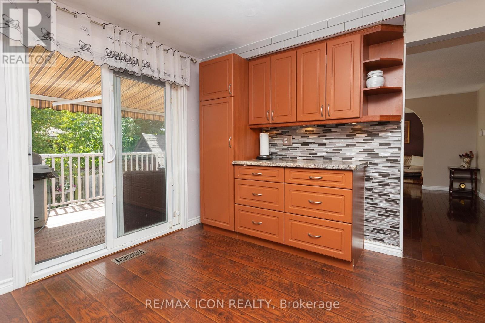 107 Roseneath Crescent, Kitchener, Ontario  N2E 1V8 - Photo 8 - X12500220