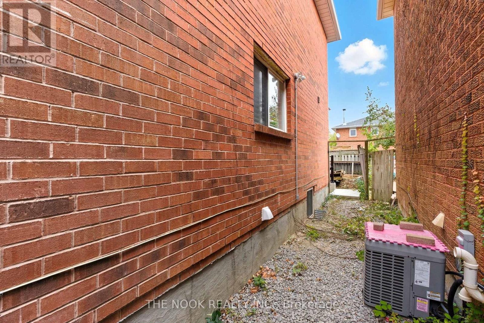 Bsmnt - 1941 Lydia Crescent, Pickering, Ontario  L1V 6L9 - Photo 49 - E12500228