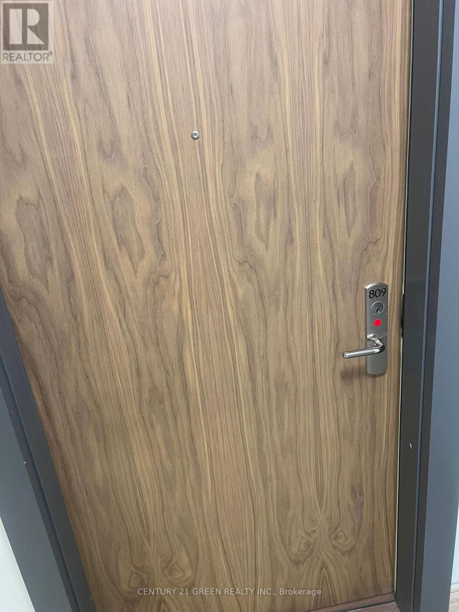 809 - 27 Korda Gate, Vaughan, Ontario  L4K 0P6 - Photo 2 - N12500240