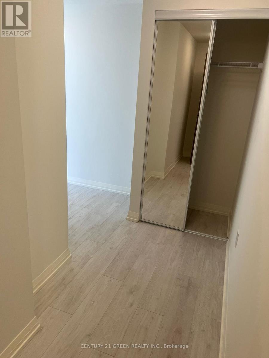 809 - 27 Korda Gate, Vaughan, Ontario  L4K 0P6 - Photo 3 - N12500240