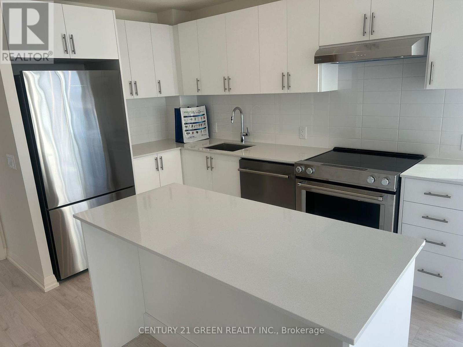 809 - 27 Korda Gate, Vaughan, Ontario  L4K 0P6 - Photo 5 - N12500240