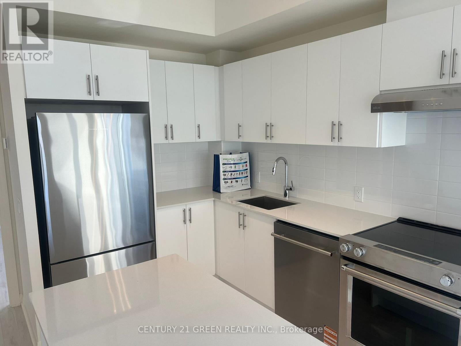 809 - 27 Korda Gate, Vaughan, Ontario  L4K 0P6 - Photo 6 - N12500240