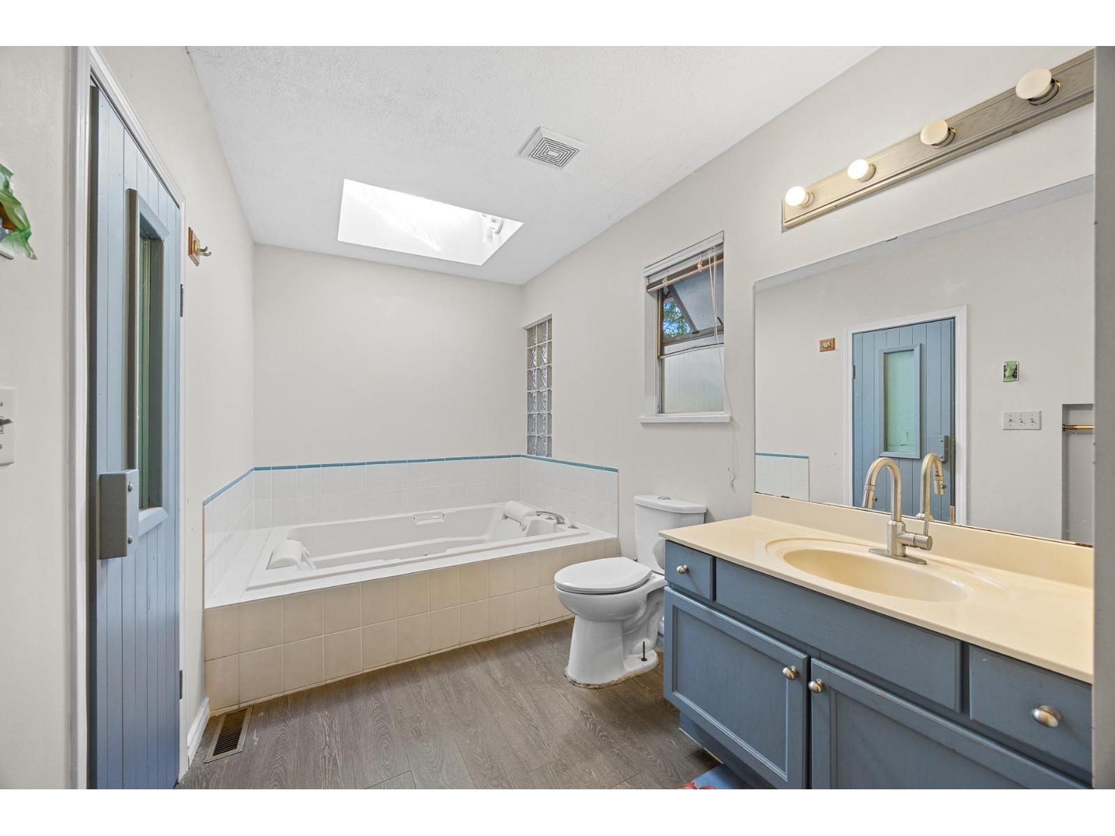 17138 26a Avenue, Surrey, British Columbia V3Z 0B3 - Photo 32 - R3055888