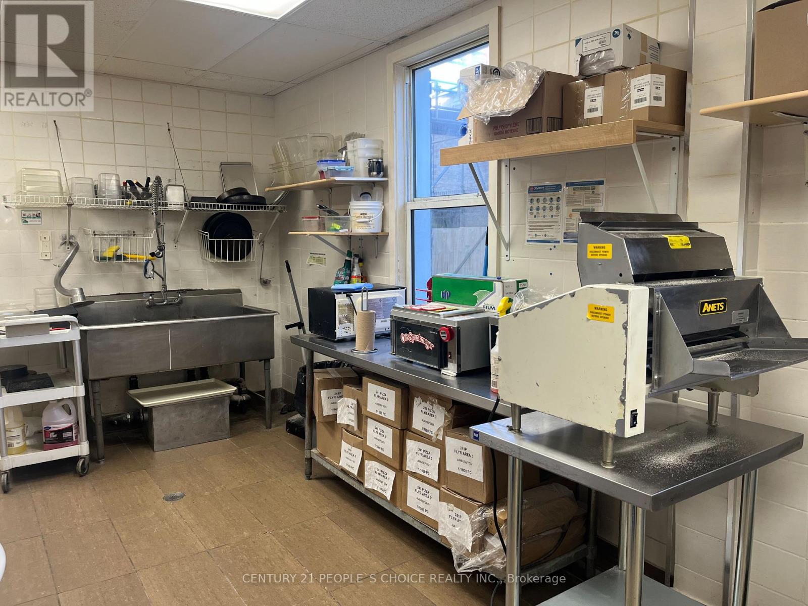 209 King St, #101, Sturgeon Falls, West Nipissing, Ontario  P2B 1R8 - Photo 13 - X12500232