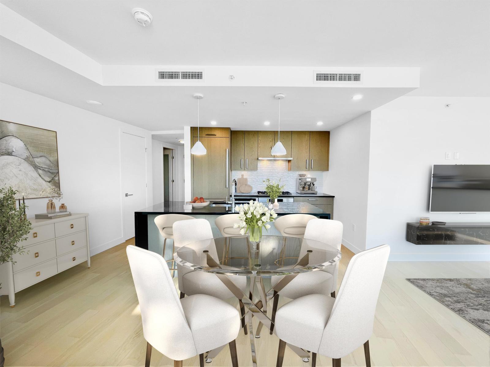 410 1588 Johnston Road, White Rock, British Columbia  V4B 3Z7 - Photo 2 - R3063851