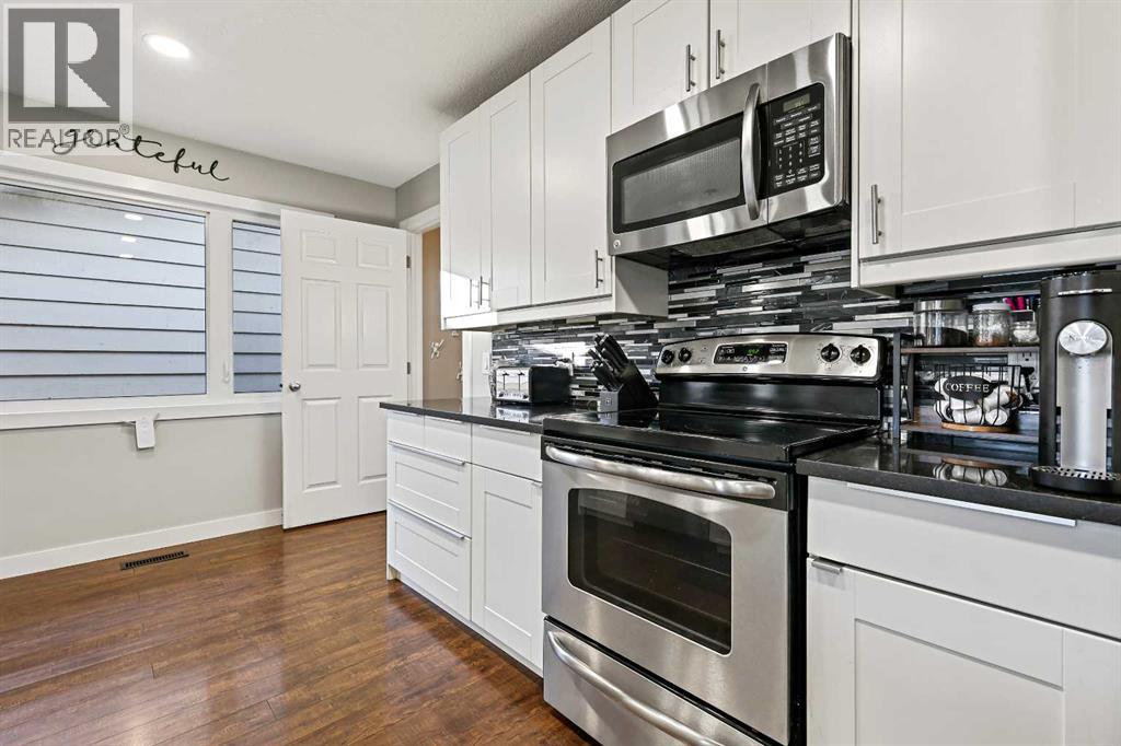 875 Midridge Drive Se, Calgary, Alberta  T2X 1H4 - Photo 20 - A2267478