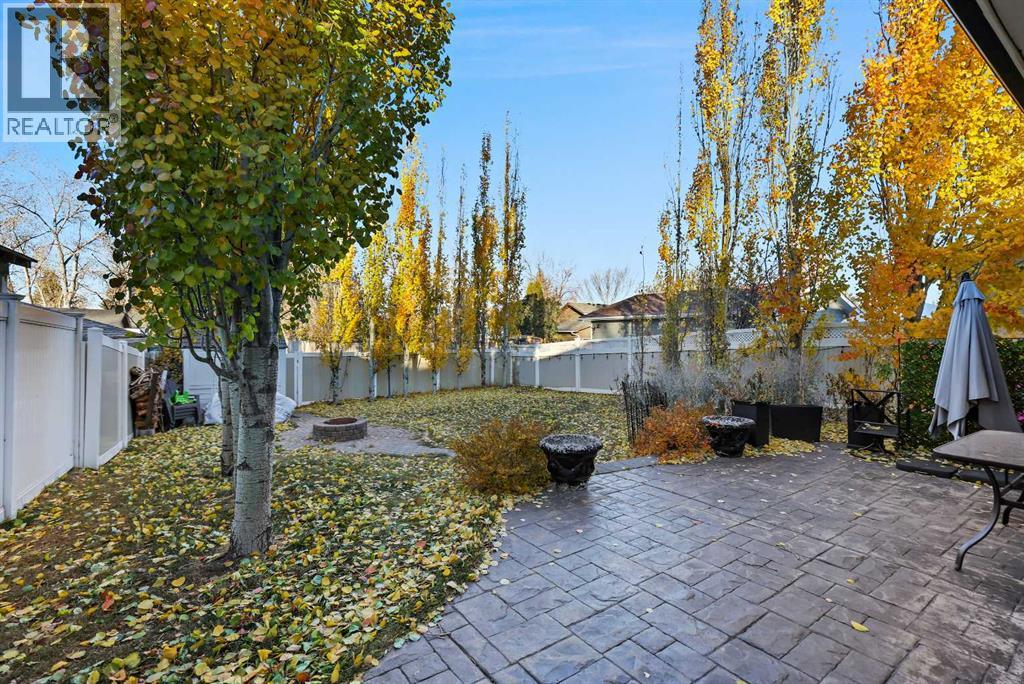 875 Midridge Drive Se, Calgary, Alberta  T2X 1H4 - Photo 4 - A2267478