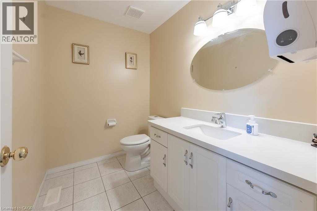 263 Hepburn Crescent, Hamilton, Ontario  L9C 7T3 - Photo 14 - 40783709