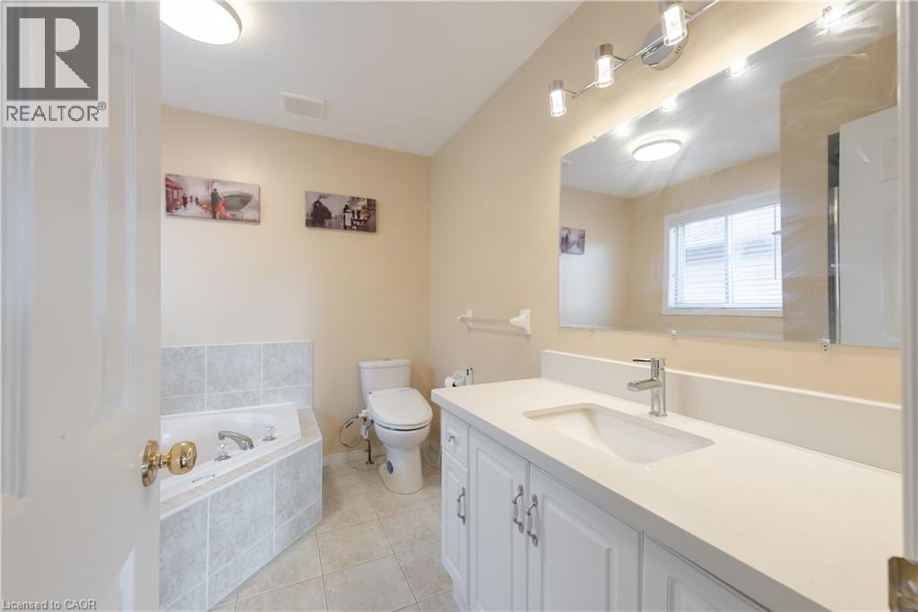 263 Hepburn Crescent, Hamilton, Ontario  L9C 7T3 - Photo 25 - 40783709