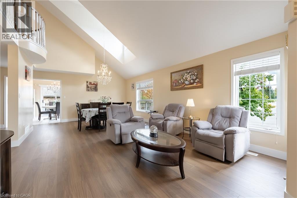 263 Hepburn Crescent, Hamilton, Ontario  L9C 7T3 - Photo 8 - 40783709