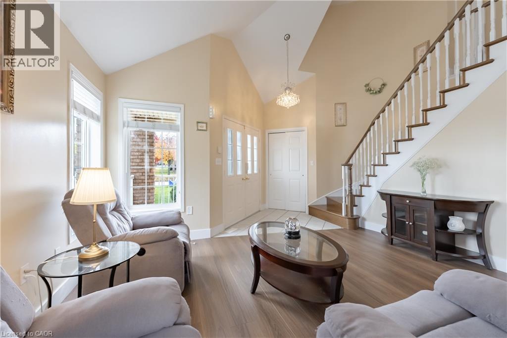 263 Hepburn Crescent, Hamilton, Ontario  L9C 7T3 - Photo 9 - 40783709