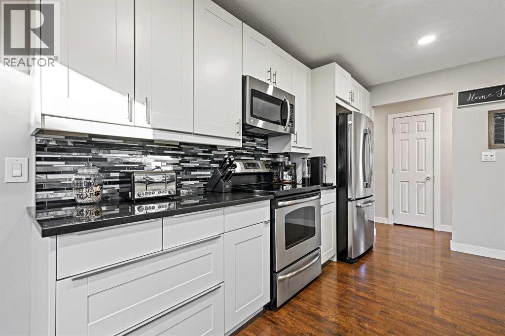 875 Midridge Drive Se, Calgary, Alberta  T2X 1H4 - Photo 21 - A2267478