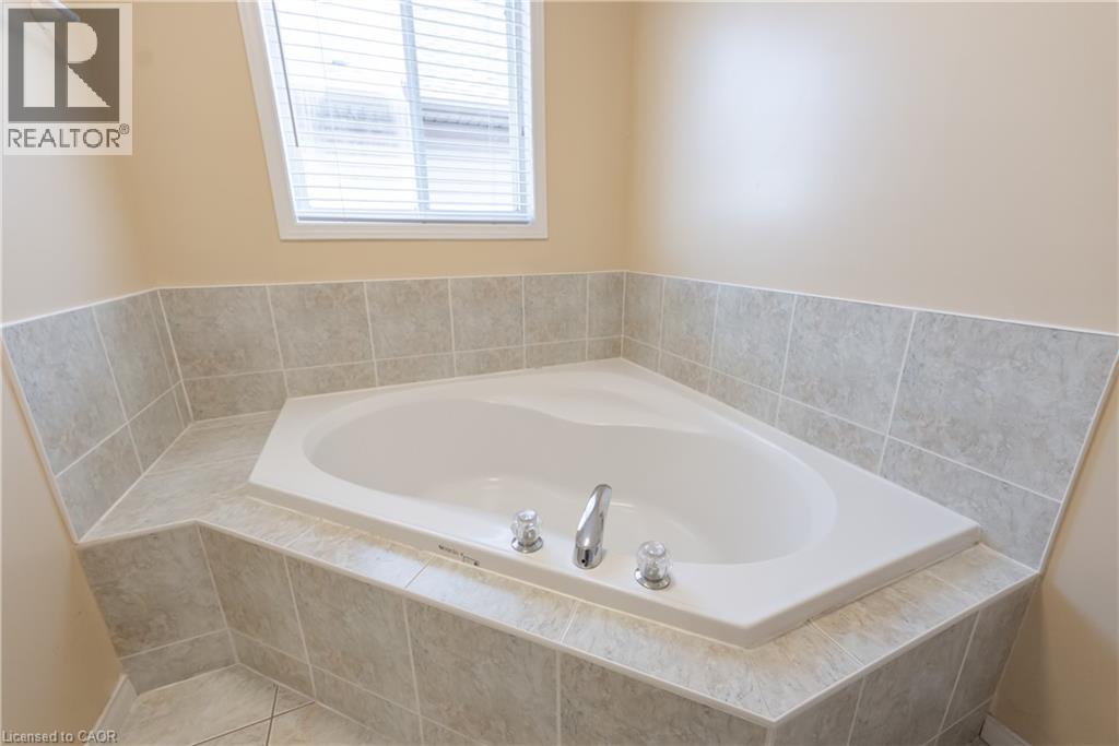 263 Hepburn Crescent, Hamilton, Ontario  L9C 7T3 - Photo 47 - 40783709