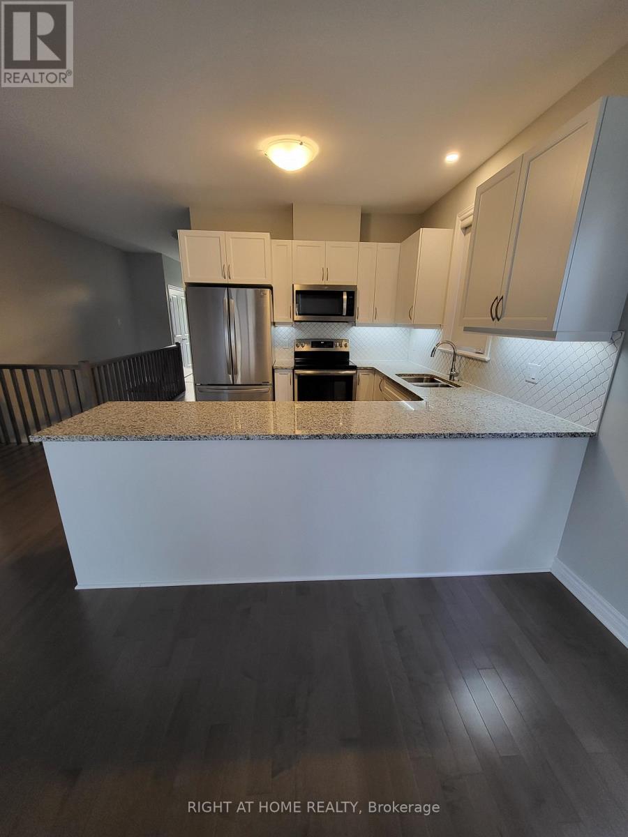 182 Boxcar Crescent, Russell, Ontario  K4R 0C4 - Photo 5 - X12500250