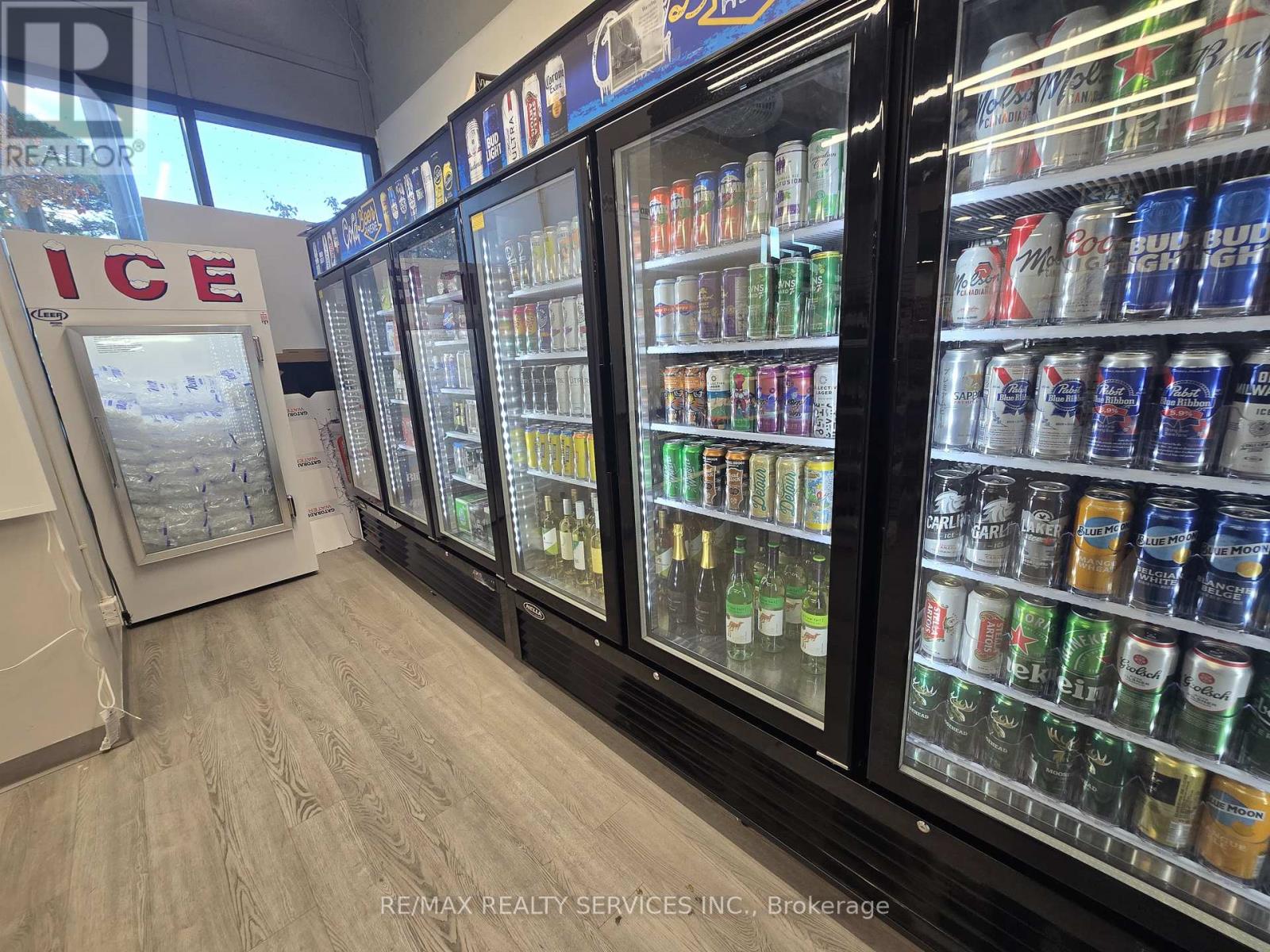 1490 Bathurst Street, Toronto, Ontario  M5P 3G9 - Photo 9 - C12500254