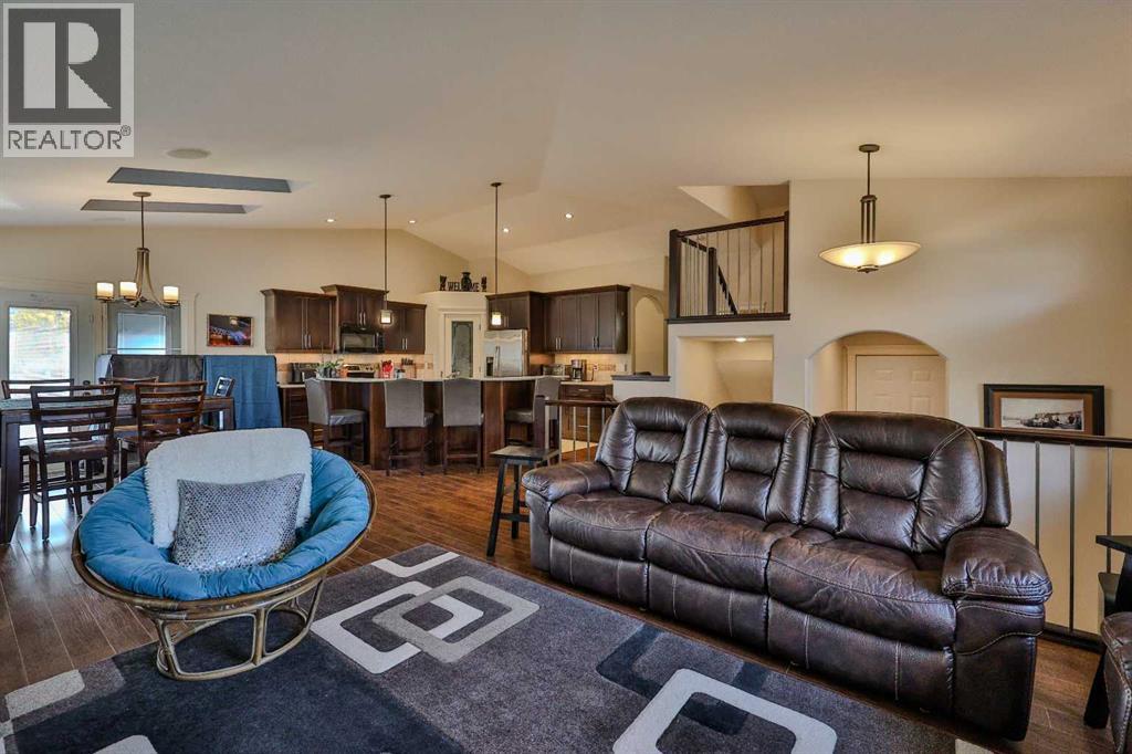 232 Sixmile Common S, Lethbridge, Alberta  T1K 5S7 - Photo 6 - A2267048