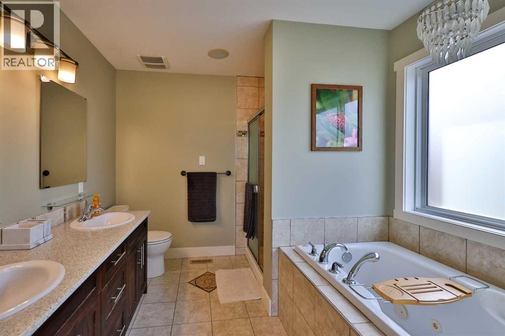 232 Sixmile Common S, Lethbridge, Alberta  T1K 5S7 - Photo 22 - A2267048