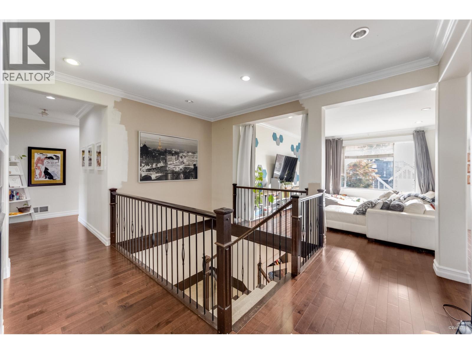 729 Delestre Avenue, Coquitlam, British Columbia  V3K 2G2 - Photo 4 - R3056099